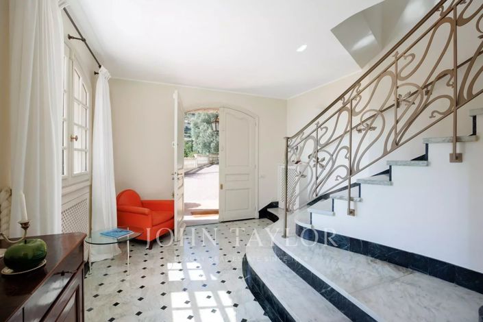 Image No.17-7 Bed House for sale