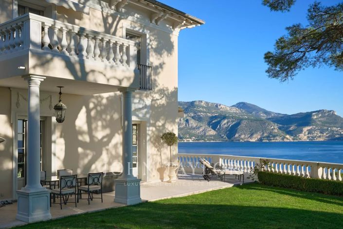 Image No.2-Maison de 6 chambres à vendre à Saint-Jean-Cap-Ferrat