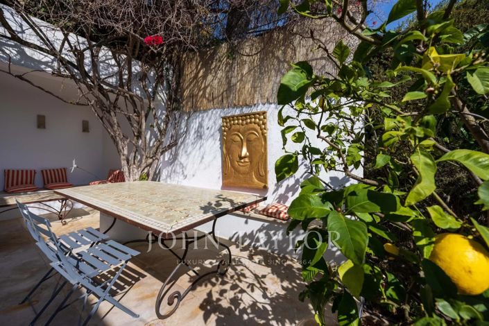 Image No.9-4 Bed House for sale