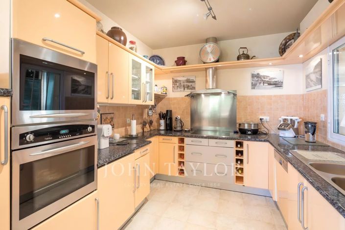 Image No.5-3 Bed Apartment for sale