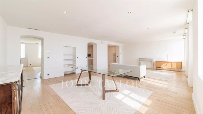 Image No.28-3 Bed Apartment for sale