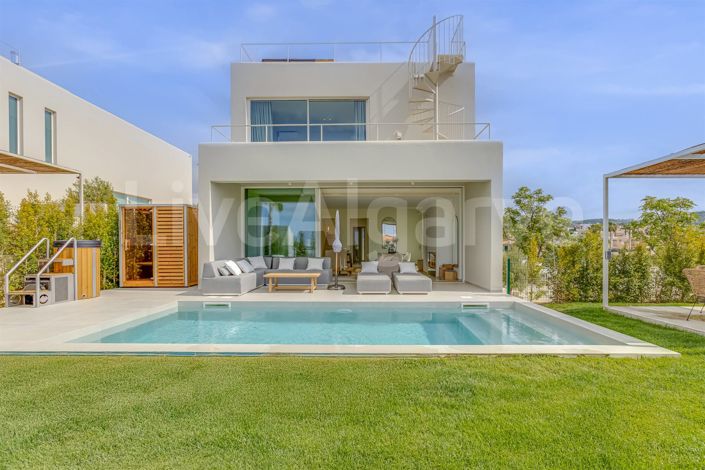 Image No.21-3 Bed House for sale