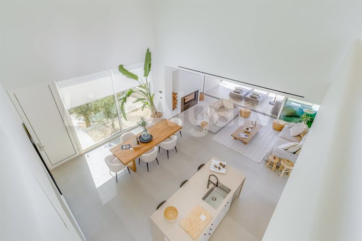 Image No.27-3 Bed House for sale