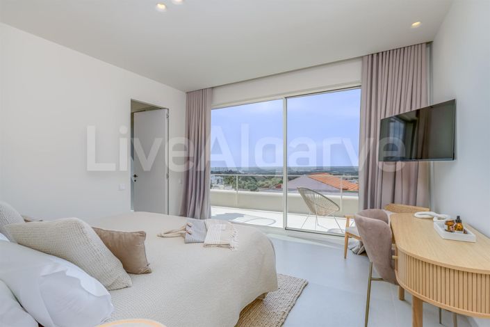 Image No.33-3 Bed House for sale