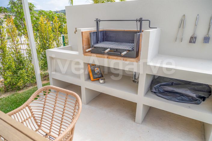 Image No.45-3 Bed House for sale