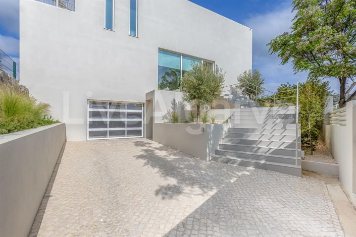 Image No.50-3 Bed House for sale