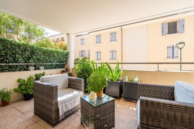 1 - Uzès, Appartement