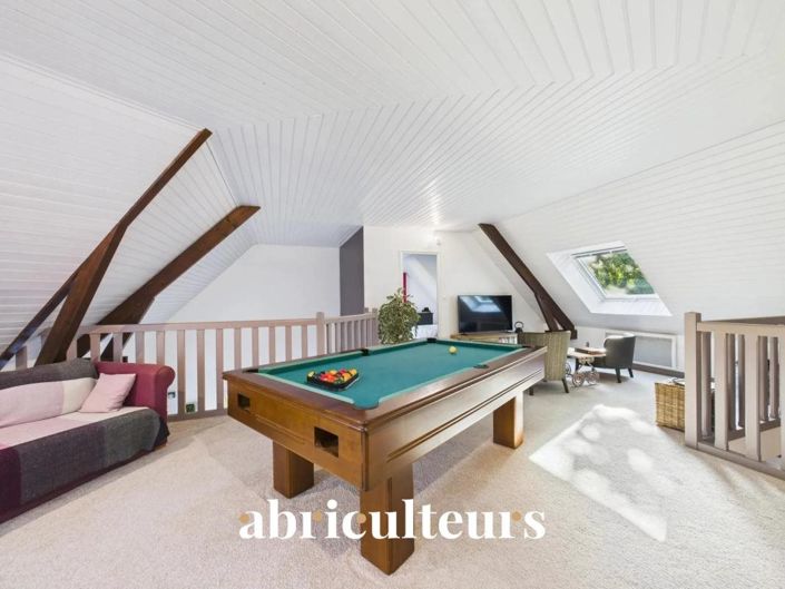 Image No.15-4 Bed House for sale