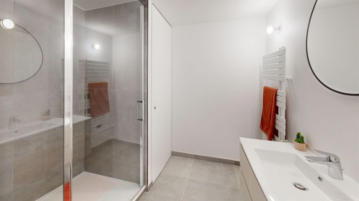 Image No.15-3 Bed Apartment for sale