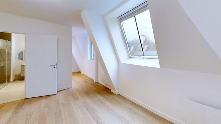 Image No.12-4 Bed Apartment for sale