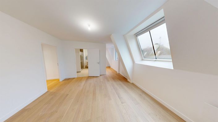 Image No.16-4 Bed Apartment for sale