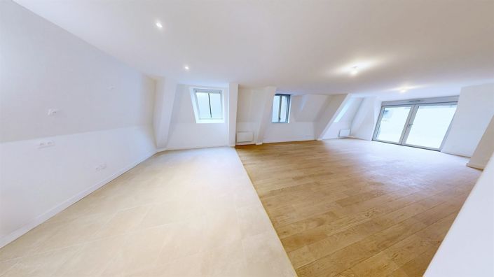 Image No.8-4 Bed Apartment for sale