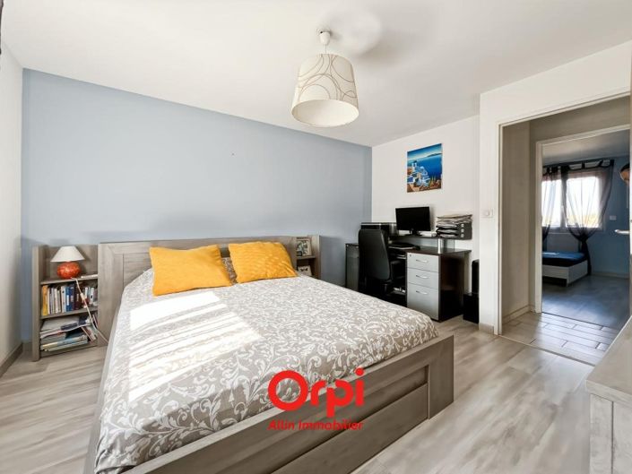 Image No.23-3 Bed House for sale