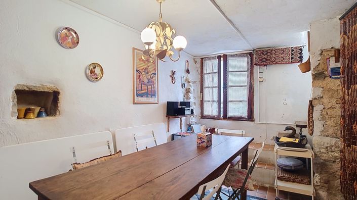 Image No.2-2 Bed House for sale