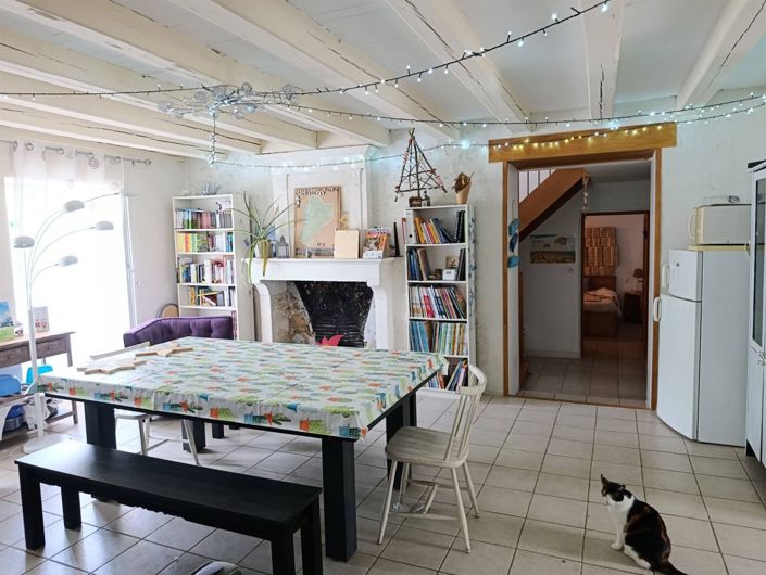 Image No.3-5 Bed House for sale