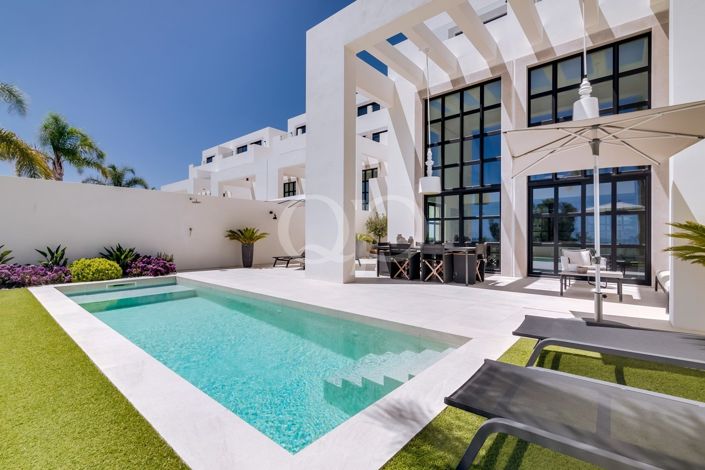 Image No.26-4 Bed House for sale