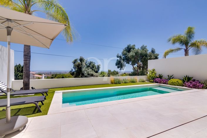 Image No.47-4 Bed House for sale