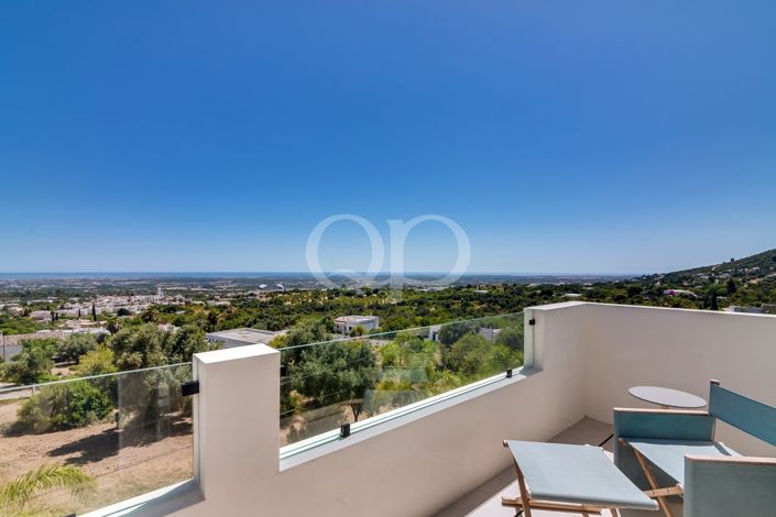 Image No.57-4 Bed House for sale