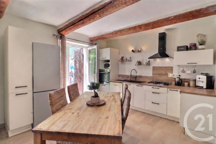 Image No.6-3 Bed House for sale