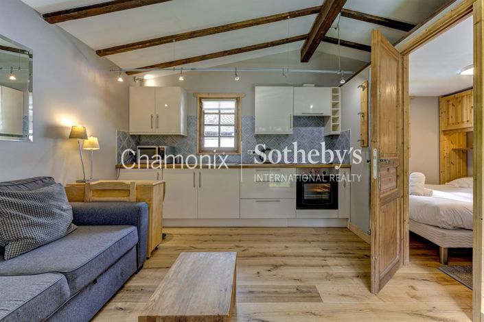 Image No.17-4 Bed House for sale