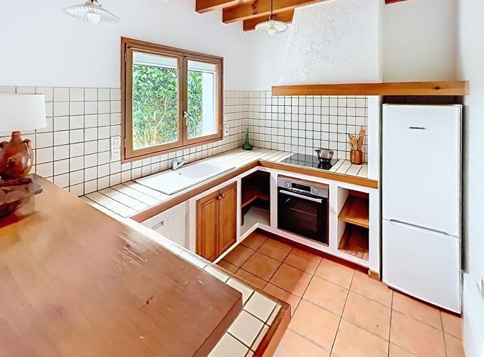 Image No.4-4 Bed House for sale