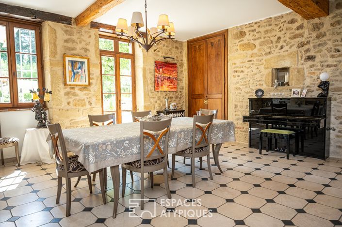 Image No.10-6 Bed House for sale