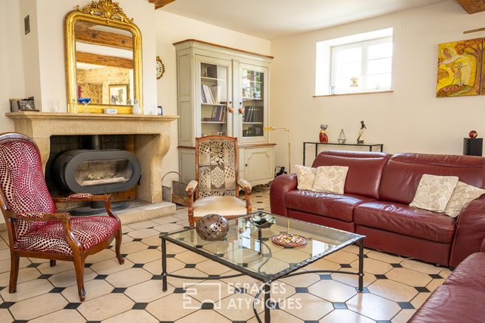 Image No.11-6 Bed House for sale