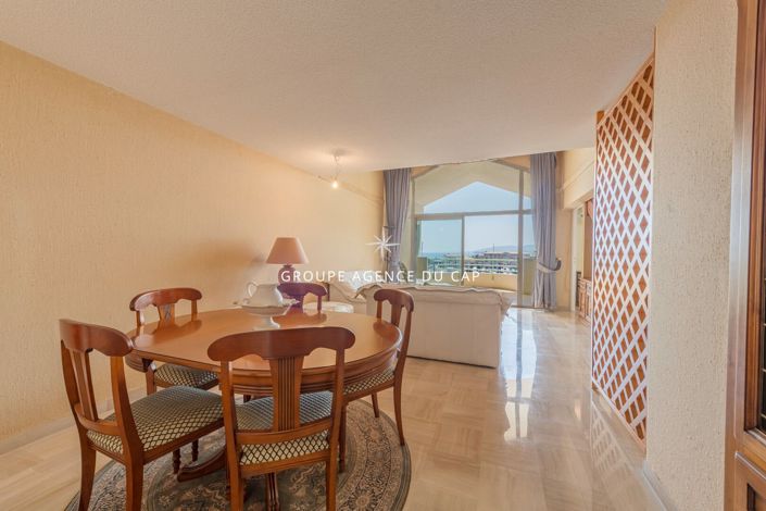 Image No.6-3 Bed Apartment for sale