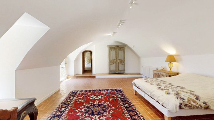 Image No.6-7 Bed House for sale