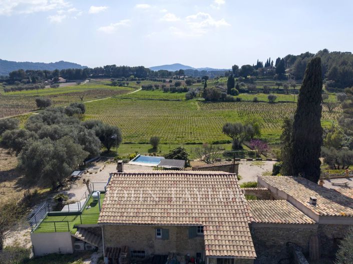 Image No.3-4 Bed House for sale