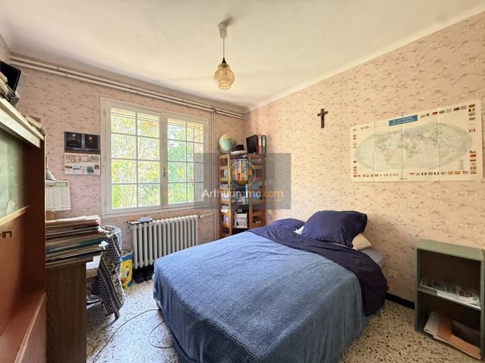 Image No.16-3 Bed House for sale