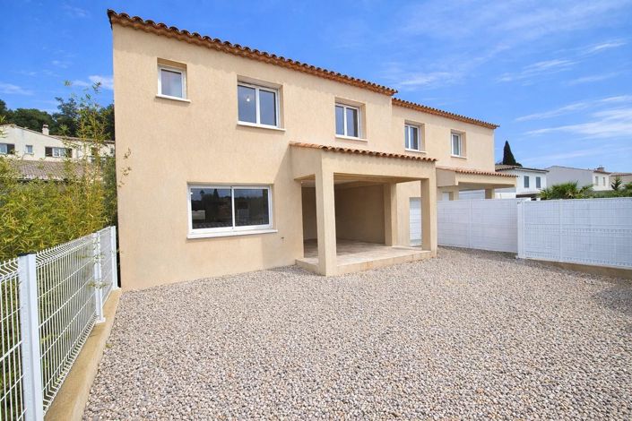 Image No.3-4 Bed House for sale