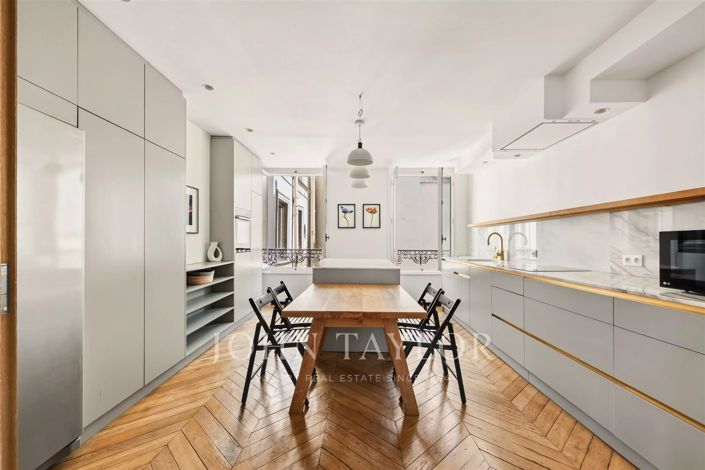 Image No.10-3 Bed Apartment for sale