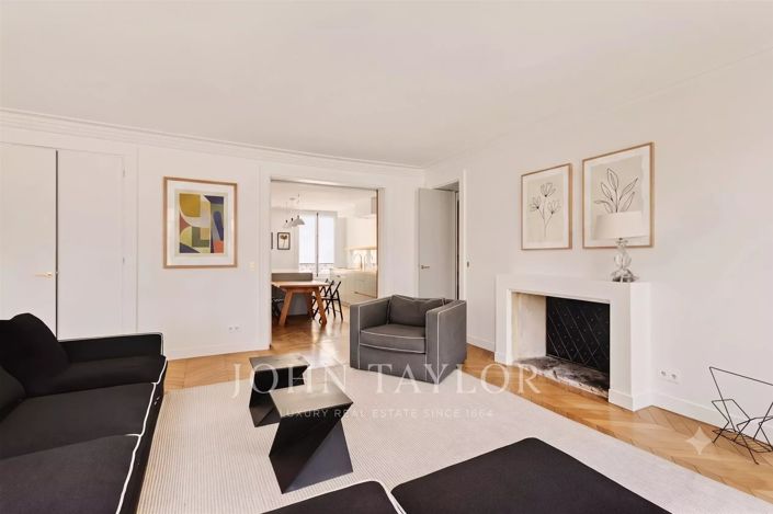 Image No.3-3 Bed Apartment for sale