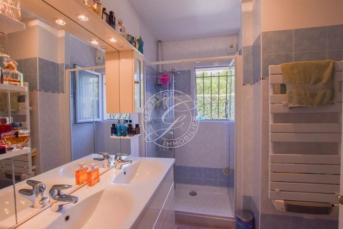 Image No.13-3 Bed House for sale