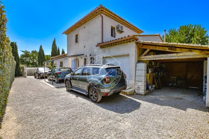 Image No.26-3 Bed House for sale