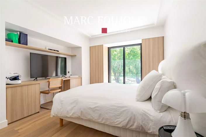 Image No.20-4 Bed House for sale
