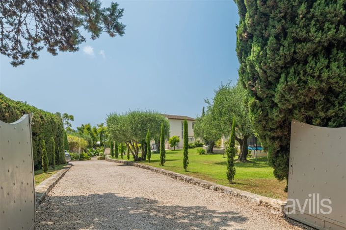 Image No.33-5 Bed House for sale