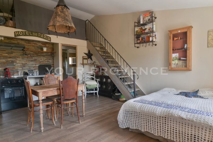 Image No.12-4 Bed House for sale