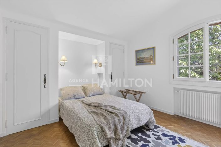 Image No.12-3 Bed House for sale