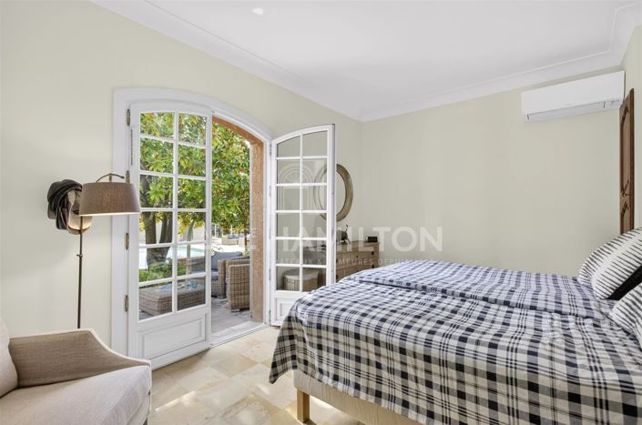 Image No.15-3 Bed House for sale