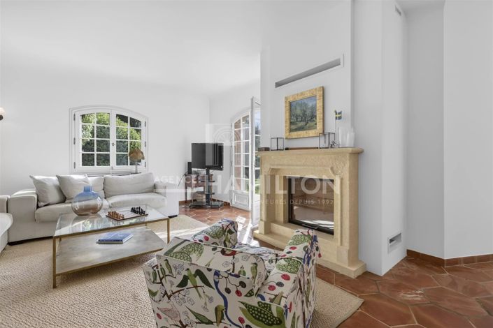 Image No.3-3 Bed House for sale
