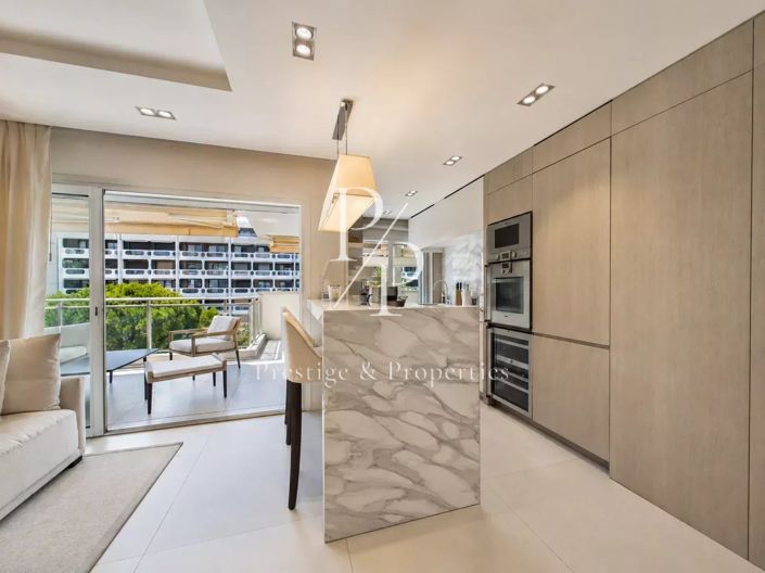 Image No.16-4 Bed Apartment for sale