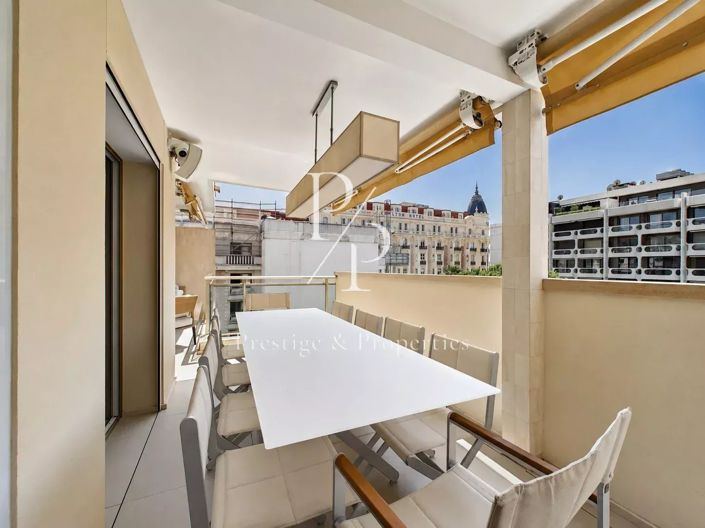 Image No.20-4 Bed Apartment for sale