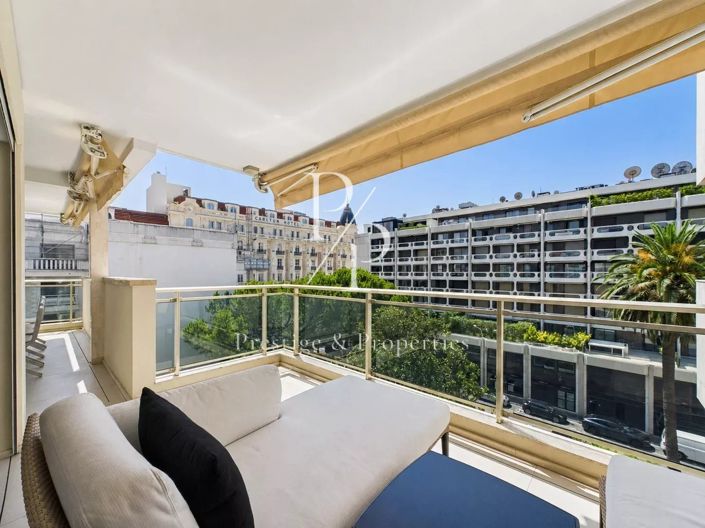 Image No.4-4 Bed Apartment for sale