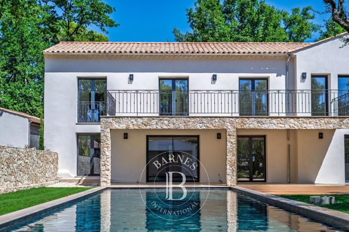 Image No.25-5 Bed House for sale