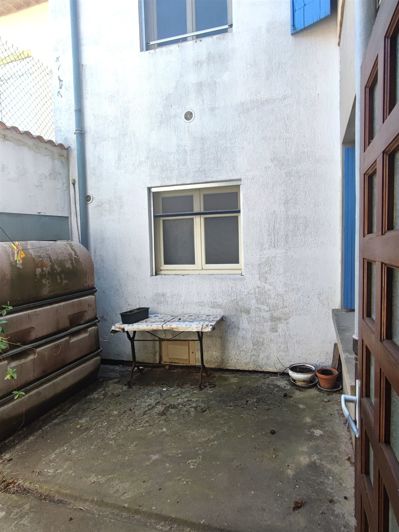 Image No.12-4 Bed House for sale