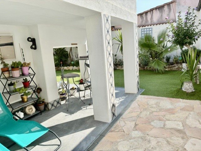 Image No.2-3 Bed House for sale