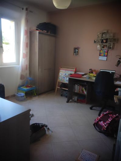 Image No.16-4 Bed House for sale