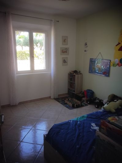Image No.17-4 Bed House for sale